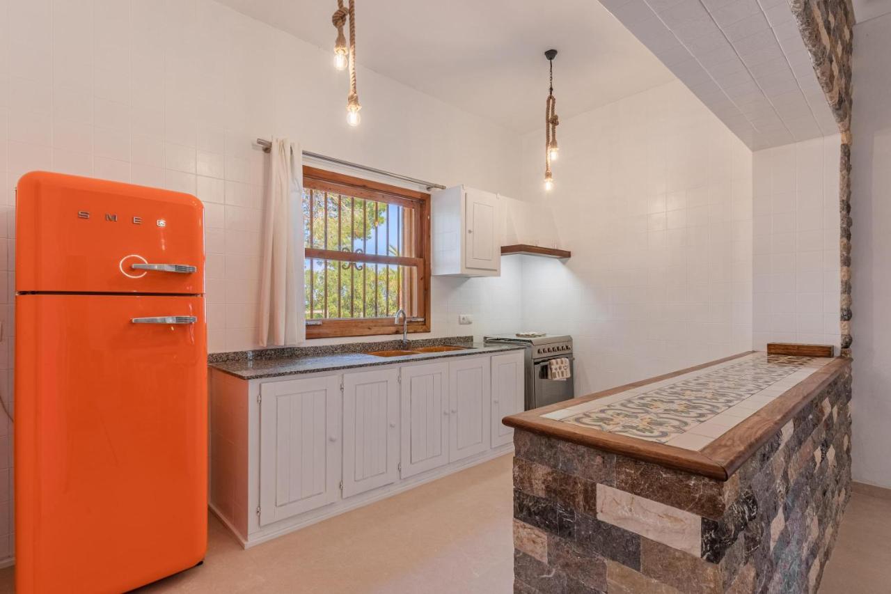 S'escodra Holiday home